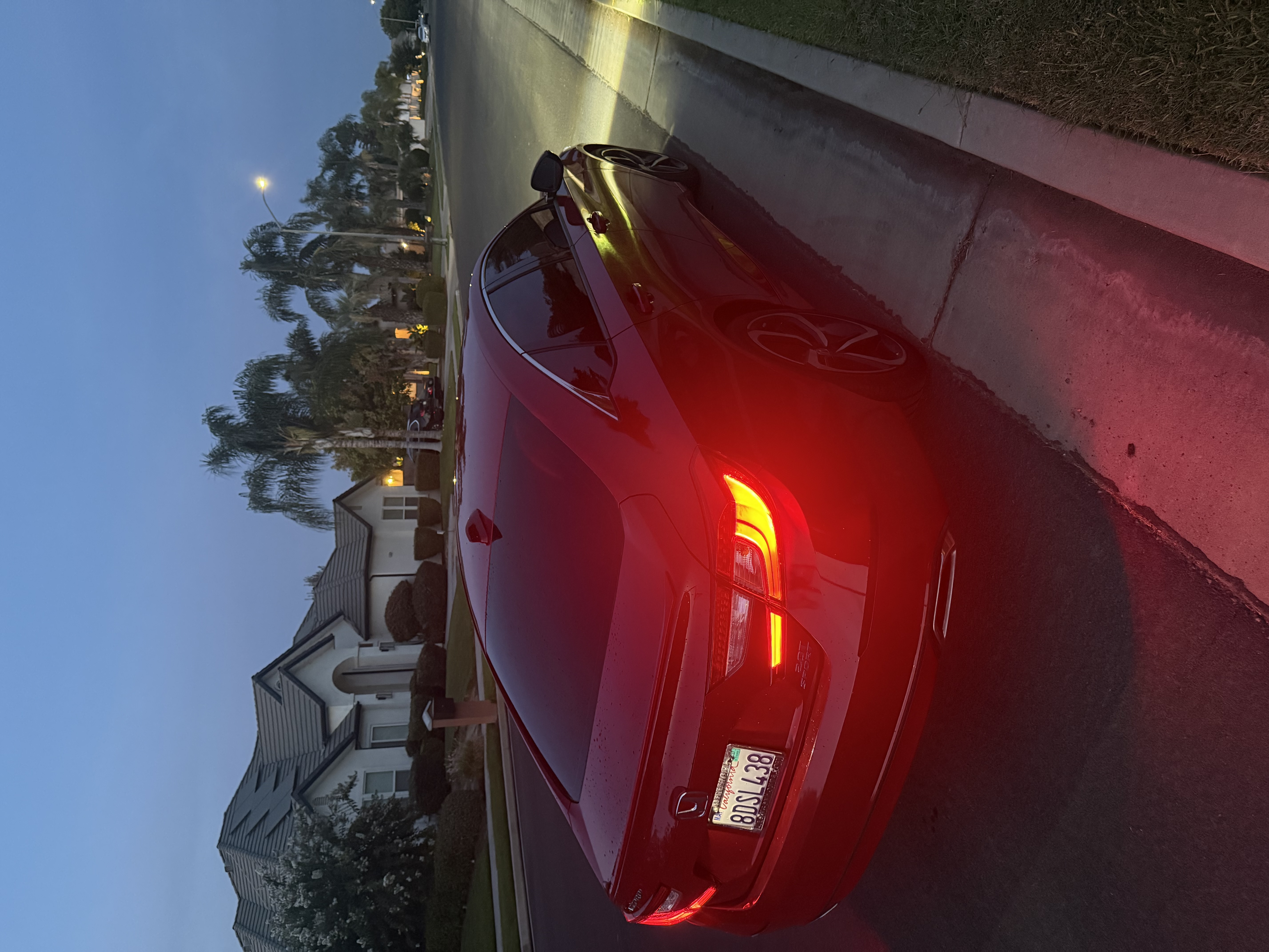 Used 2018 Honda Accord Sport image 4