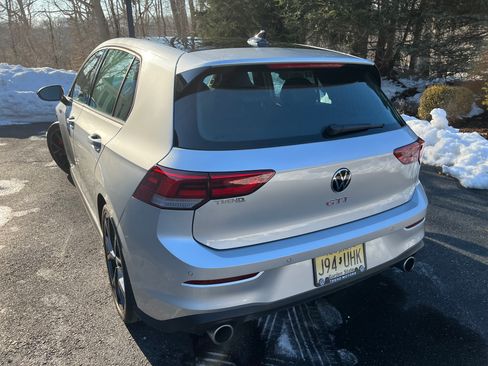 Used 2024 Volkswagen GTI SE w/ SE Leather Seats Package image 10