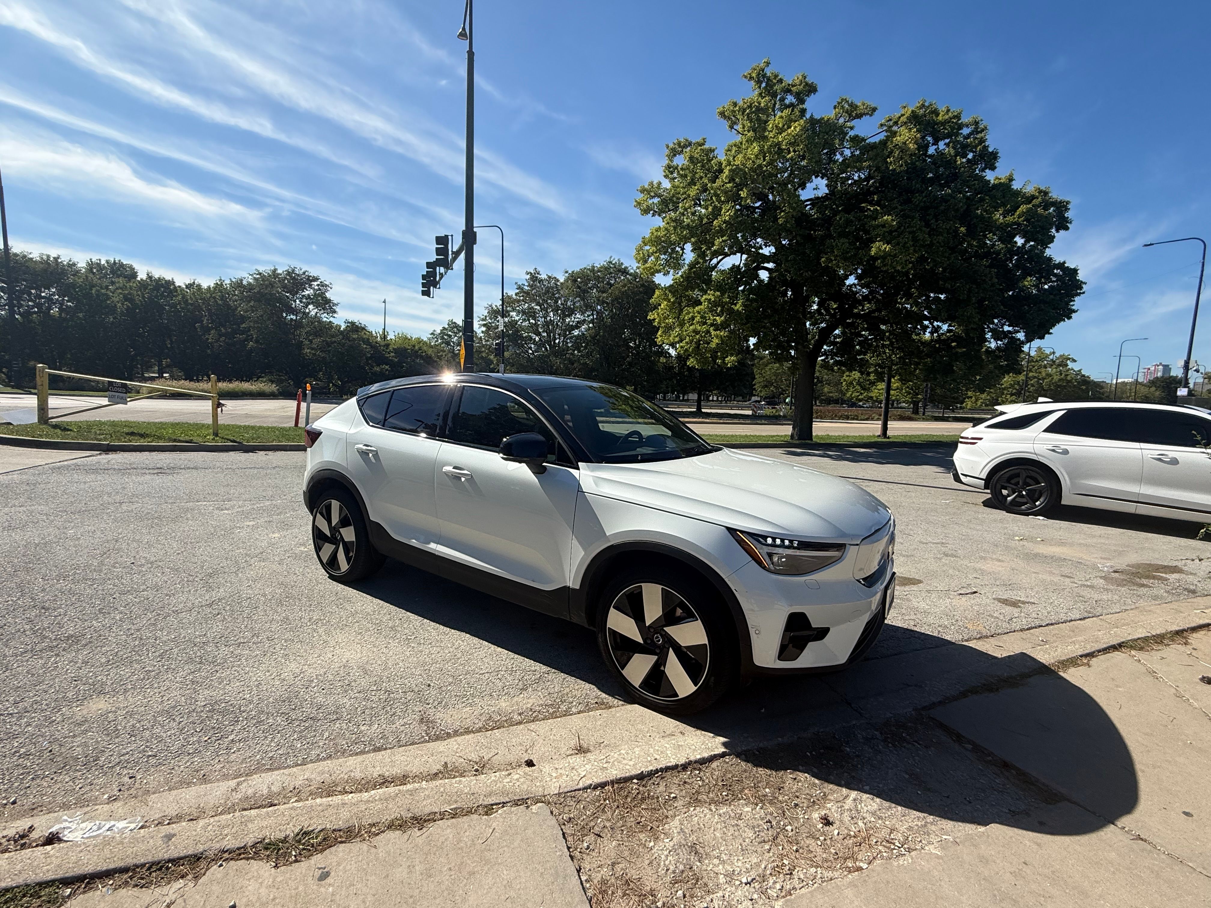 Used 2022 Volvo C40 P8 Recharge Ultimate AWD/4WD image 6