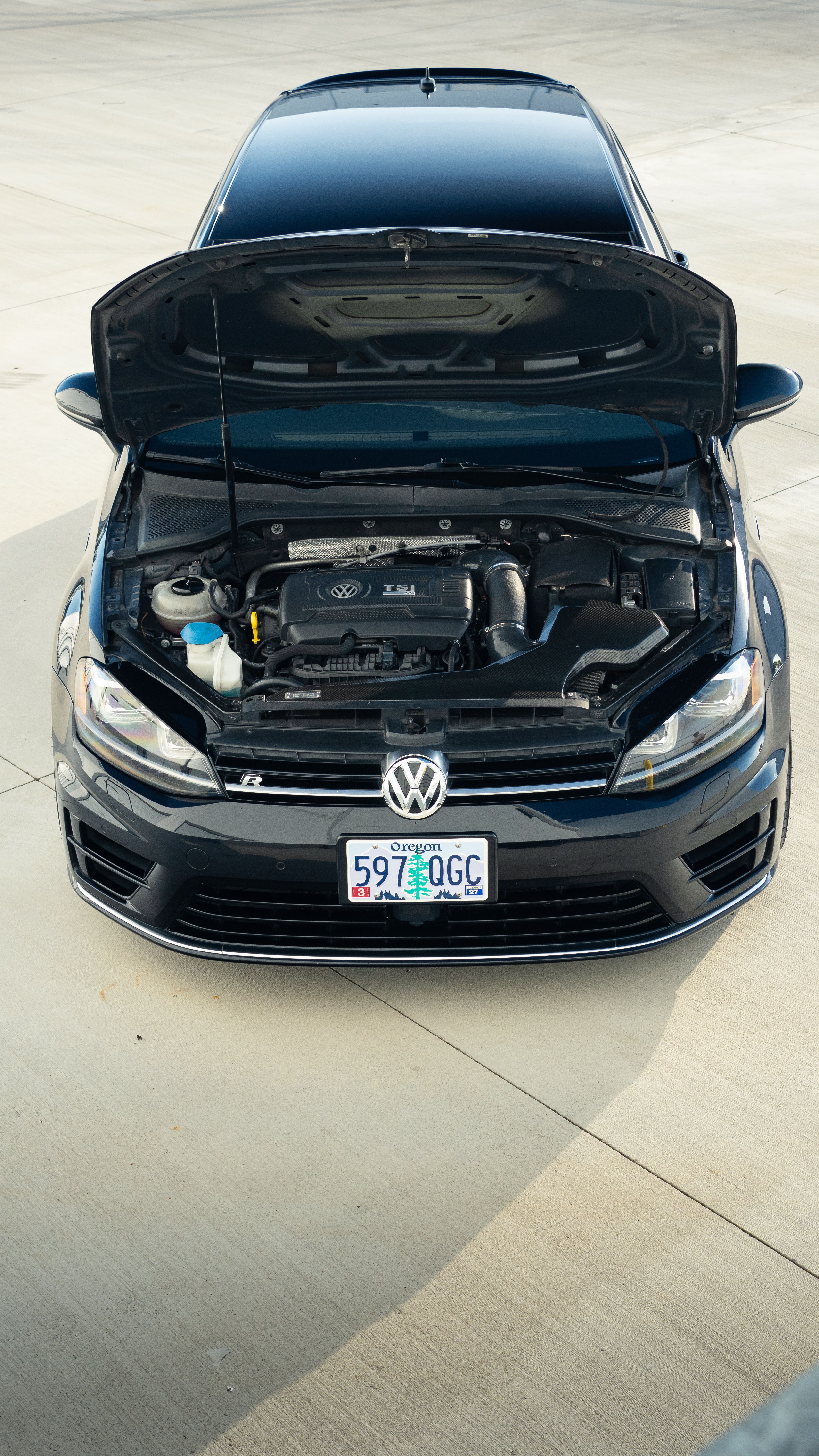 Used 2016 Volkswagen Golf 4-Door AWD/4WD image 22