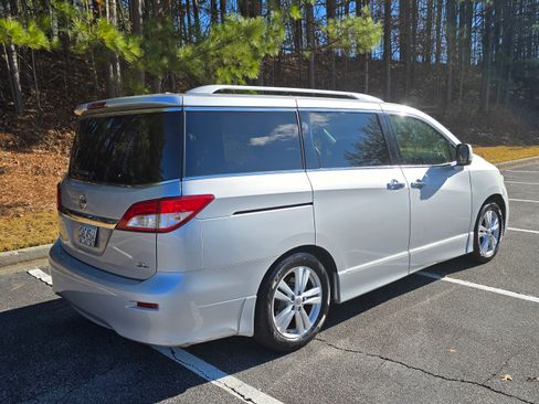 Used 2012 Nissan Quest SL image 2