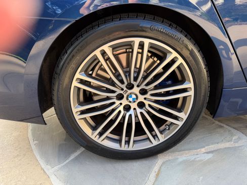 Used 2020 BMW M550i xDrive w/ Executive Package AWD/4WD image 14