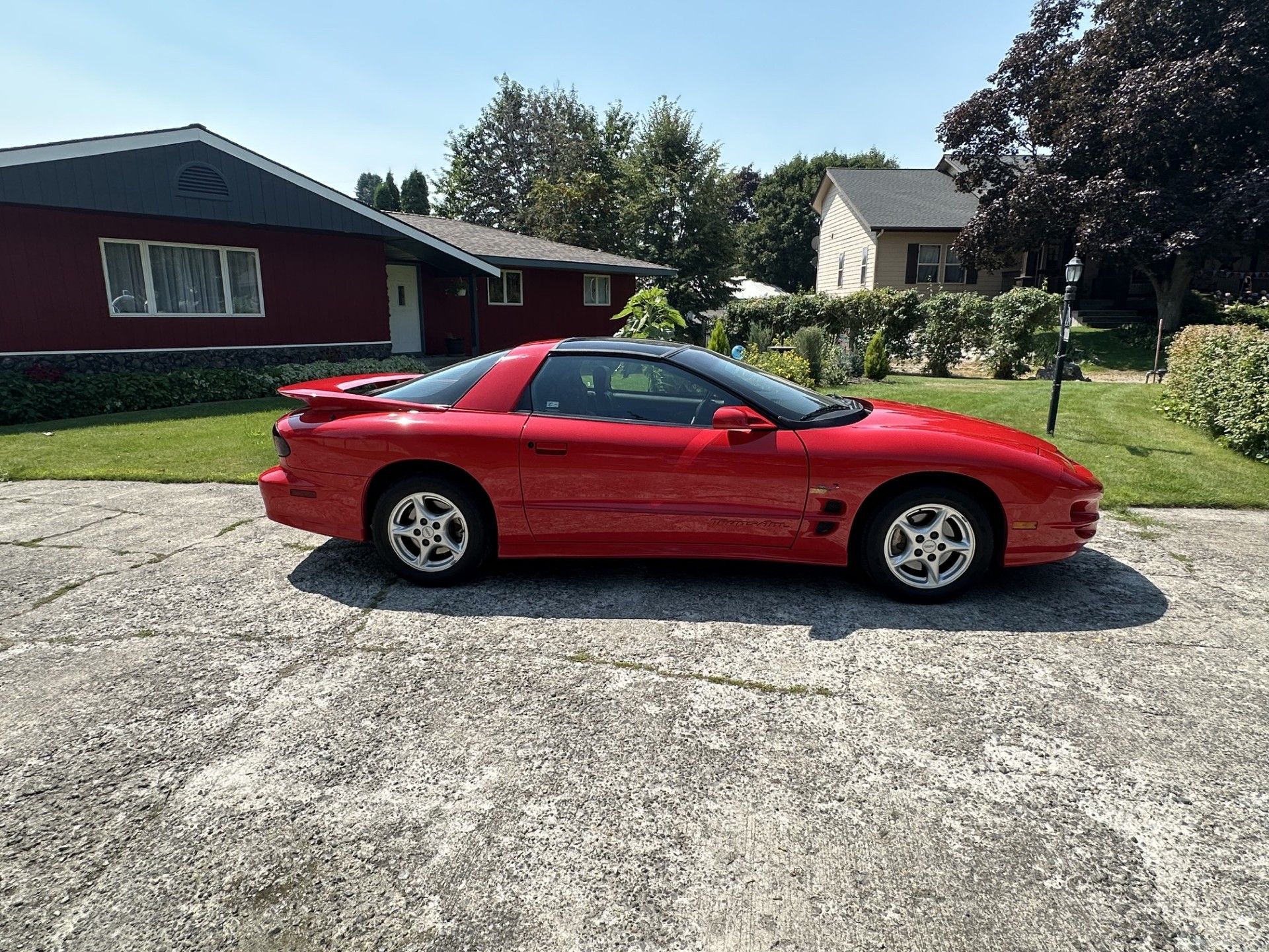Used 2001 Pontiac Firebird Formula w/ Protection Group RWD image 1