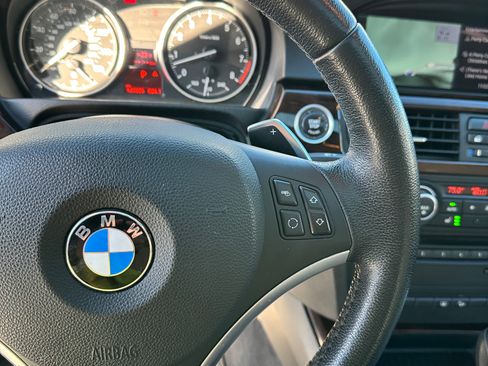 Used 2011 BMW 335i xDrive 335i xDrive Sedan 4D image 16