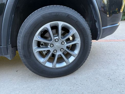 Used 2015 Jeep Grand Cherokee Limited image 4