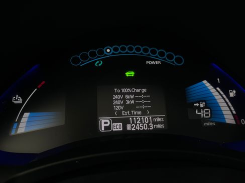 Used 2013 Nissan Leaf SL w/ Premium Pkg image 8