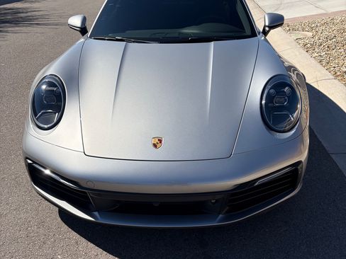 Used 2021 Porsche 911 Carrera image 1