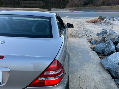 Used 2003 Mercedes-Benz SLK 320 image 8