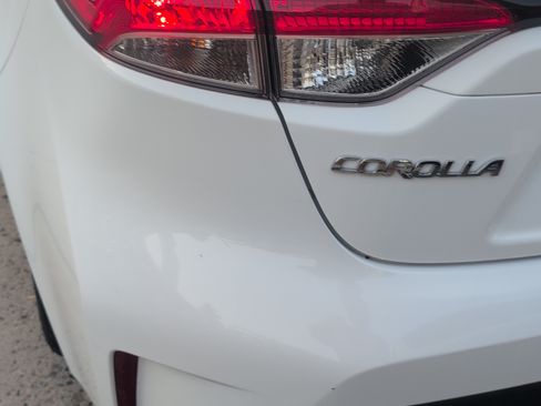 Used 2024 Toyota Corolla LE image 5