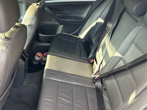 Used 2006 Volkswagen Jetta TDI image 8