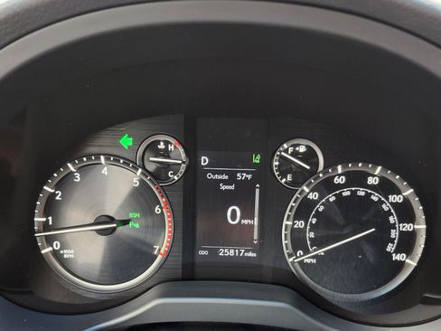 Used 2021 Lexus GX 460 Premium w/ Accessory Package image 15