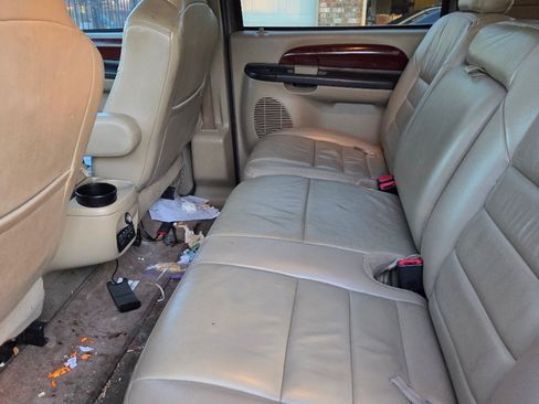 Used 2005 Ford Excursion Limited image 11