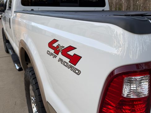 Used 2008 Ford F250 Lariat image 30