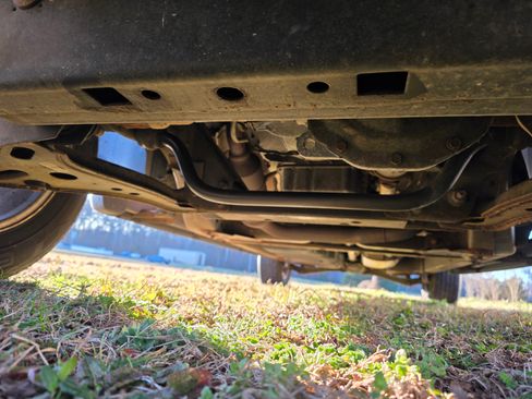 Used 2010 Ford Explorer Sport Trac Limited image 11