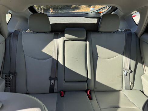 Used 2013 Toyota Prius Four FWD image 14