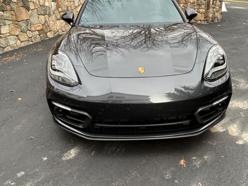 Used 2022 Porsche Panamera 4S w/ Premium Package image 1