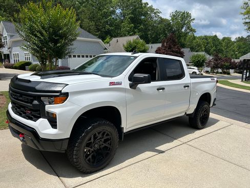 Used 2023 Chevrolet Silverado 1500 Custom Trail Boss image 6