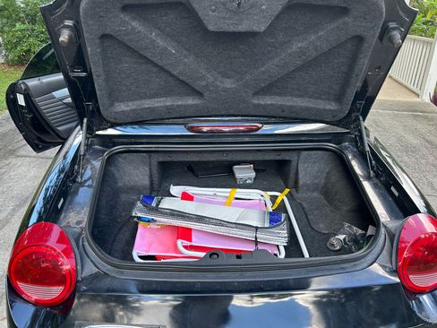 Used 2002 Ford Thunderbird image 10