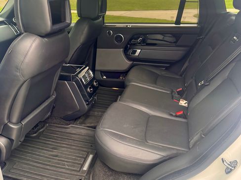 Used 2019 Land Rover Range Rover Long Wheelbase Supercharged image 8