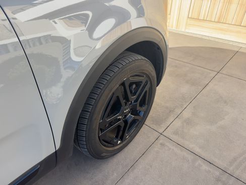 Used 2024 Kia Telluride SX X-Line image 16