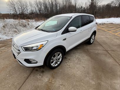 Used 2017 Ford Escape SE