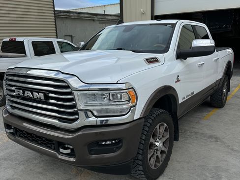 Used 2021 RAM 2500 Limited image 1