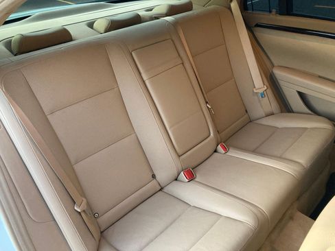 Used 2013 Mercedes-Benz S 550 4MATIC image 30