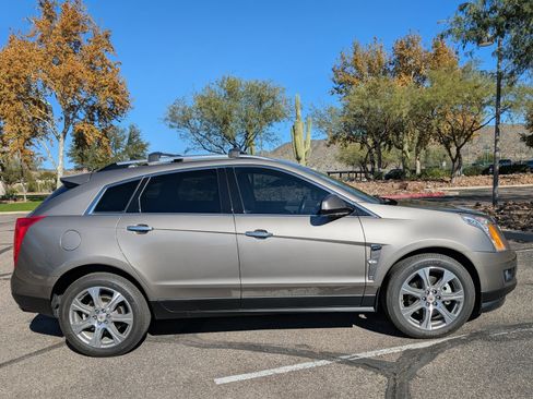 Used 2012 Cadillac SRX Premium image 12
