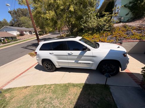 Used 2019 Jeep Grand Cherokee Limited X RWD image 2