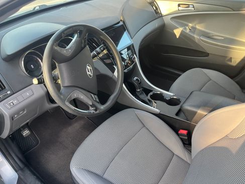 Used 2011 Hyundai Sonata GLS image 10
