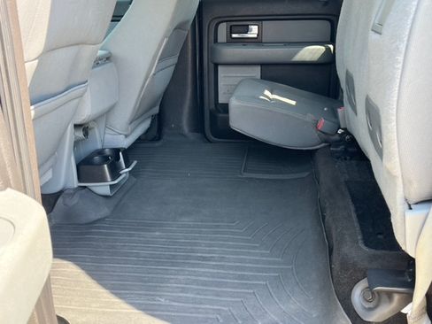 Used 2014 Ford F150 XLT w/ Equipment Group 302A Luxury image 18