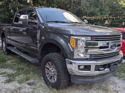 Used 2017 Ford F250 XLT w/ XLT Premium Package