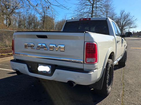 Used 2016 RAM 1500 Limited image 8