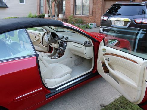 Used 2008 Mercedes-Benz CLK 350 Cabriolet image 22