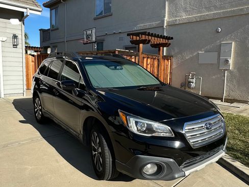Used 2016 Subaru Outback 2.5i Limited image 1
