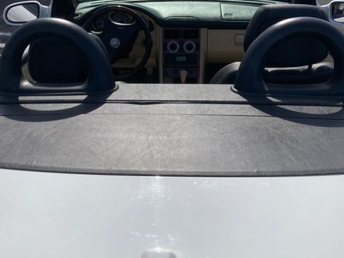 Used 2001 Mercedes-Benz SLK 320 image 6