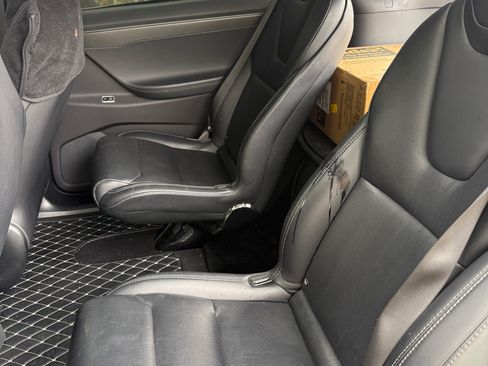 Used 2018 Tesla Model X P100D image 9