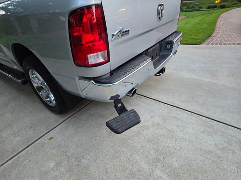 Used 2015 RAM 1500 Big Horn RWD image 27