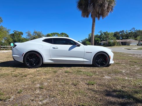 Used 2021 Chevrolet Camaro LT w/ Redline Edition image 29