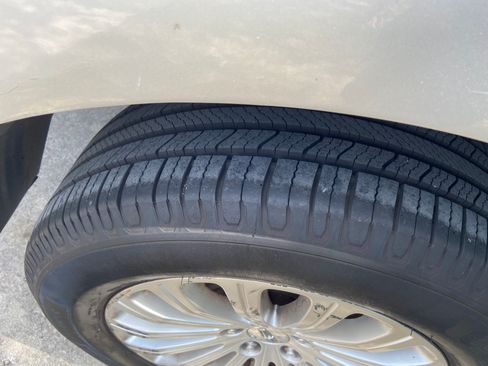 Used 2015 Lincoln MKX FWD image 10