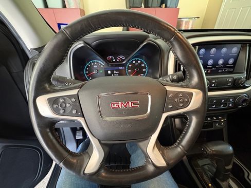 Used 2019 GMC Canyon SLT w/ Driver Alert Package image 12