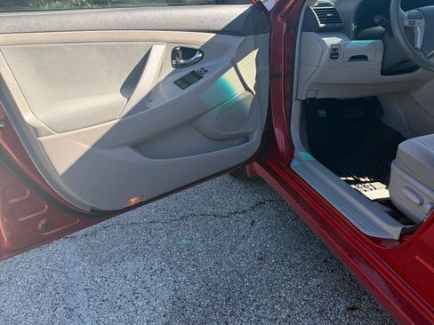 Used 2009 Toyota Camry LE image 13