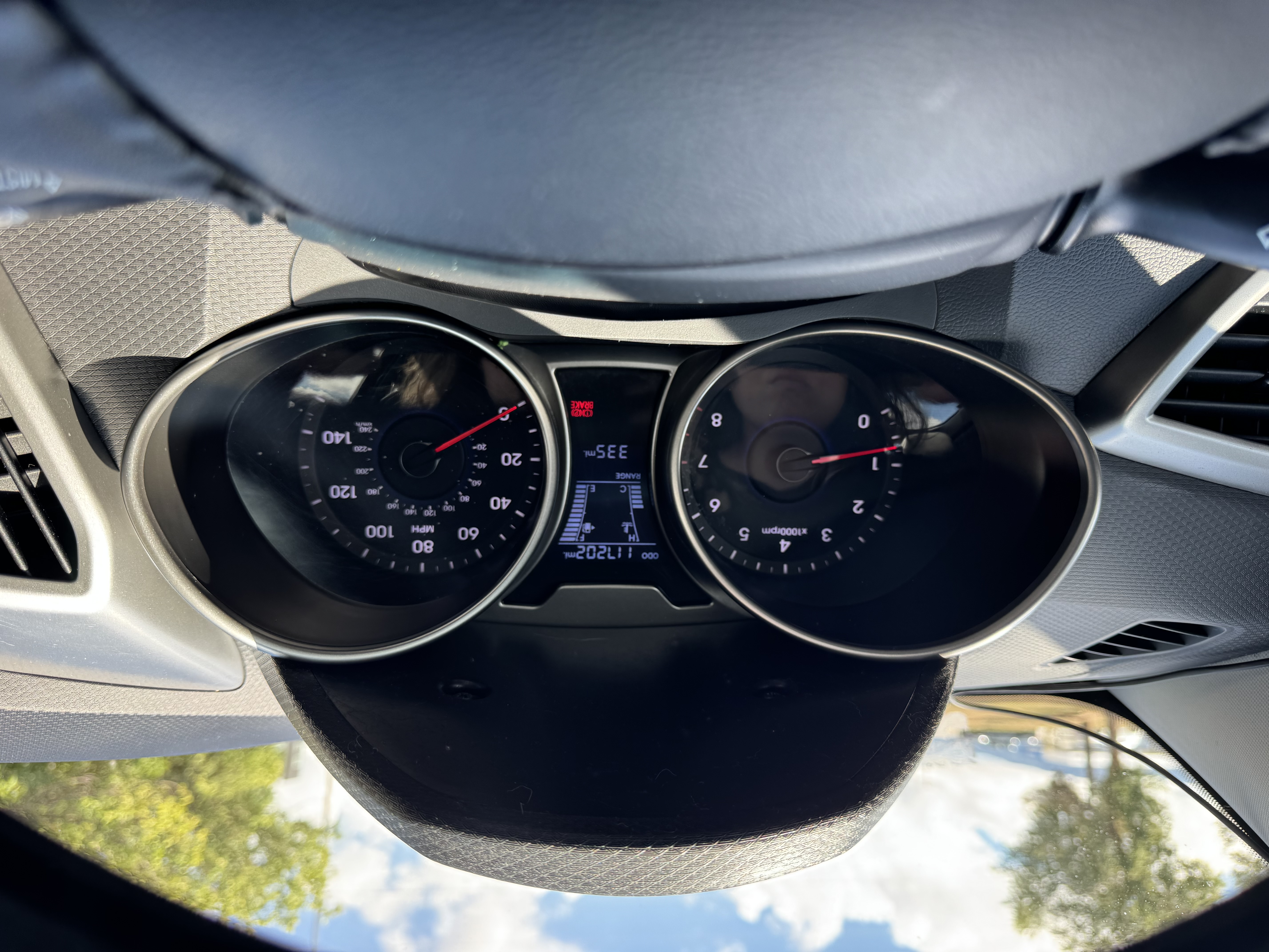 Used 2013 Hyundai Veloster w/ Style Pkg FWD image 14