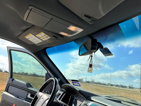 Used 2013 Ford F150 XLT w/ XLT Chrome Pkg image 22