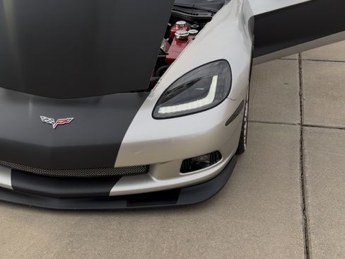 Used 2005 Chevrolet Corvette Coupe w/ Preferred Equipment Group image 12