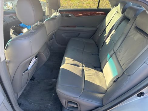 Used 2007 Toyota Avalon XLS image 15