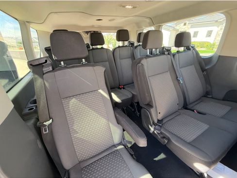 Used 2023 Ford Transit 350 XLT RWD image 5