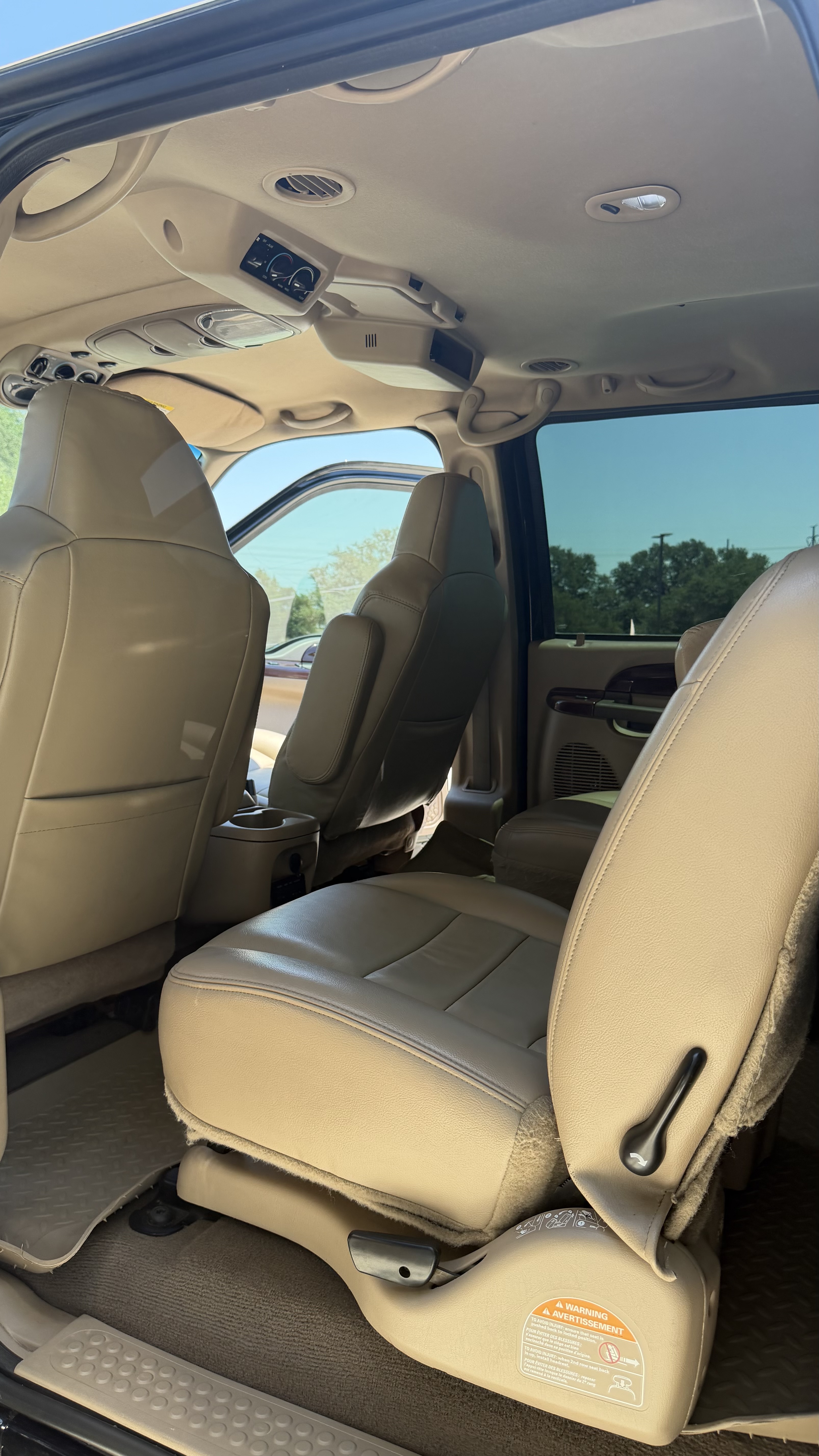 Used 2004 Ford Excursion Limited AWD/4WD image 24