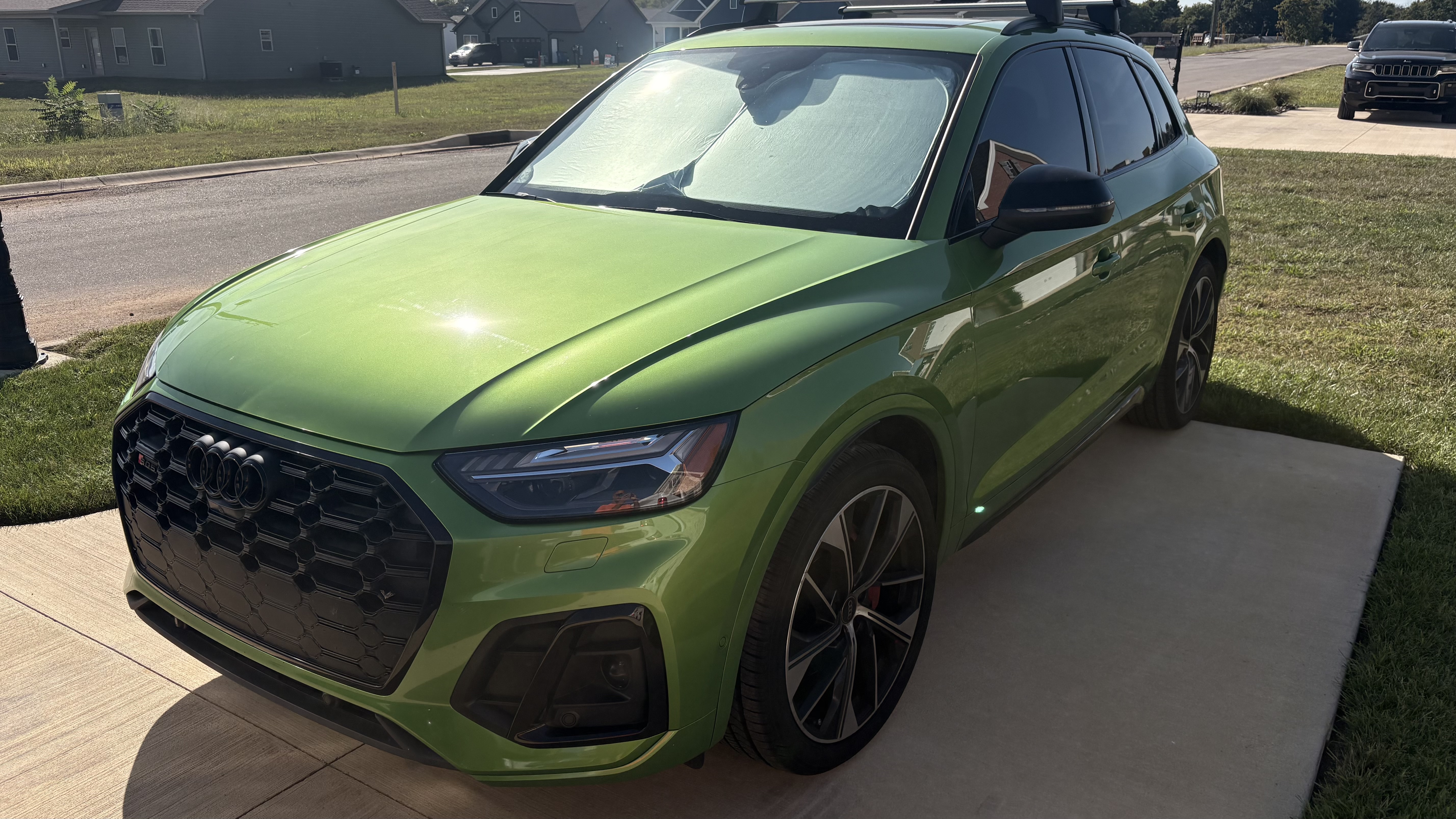 Used 2024 Audi SQ5 Prestige w/ Prestige Package AWD/4WD image 2
