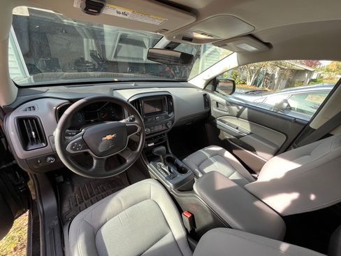 Used 2019 Chevrolet Colorado W/T w/ WT Convenience Package image 19